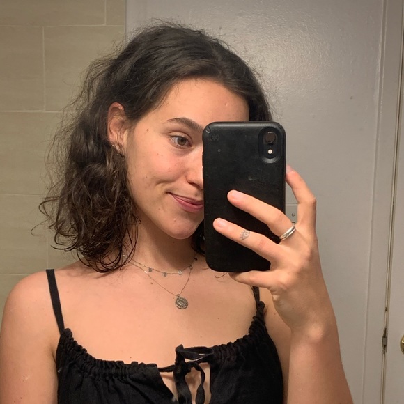 Meet your Posher, Magdalene - Picture 1 of 1